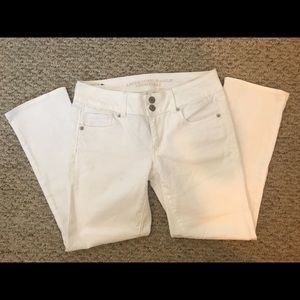 American eagle cropped white jean/ size 4